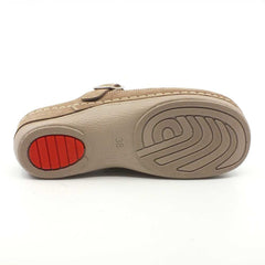 af2238f1-5e40-4d0c-b101-eacb4da34ed1