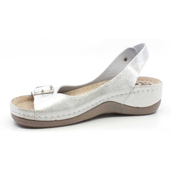 f8f171fe-1942-4dbc-88e7-9ec540f14bb6