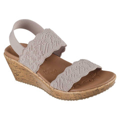 5dbc522b-979d-4c4f-b3fe-8a306323cfee