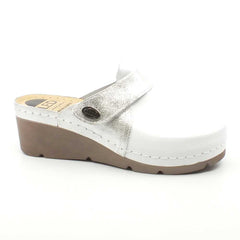 01b08f42-cde8-4acf-a804-2bf8215d285b