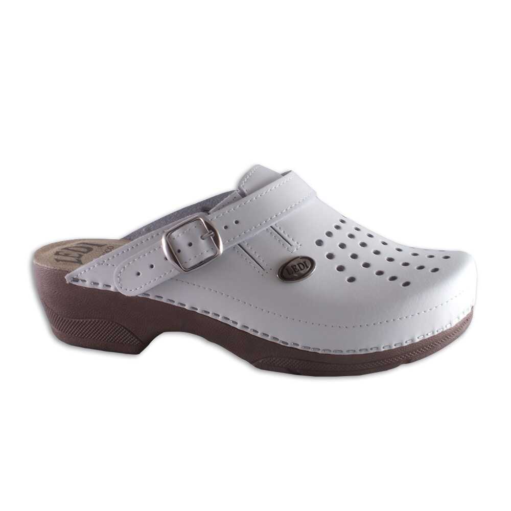 0eb032a8-da60-4b5d-9923-c883f3765306