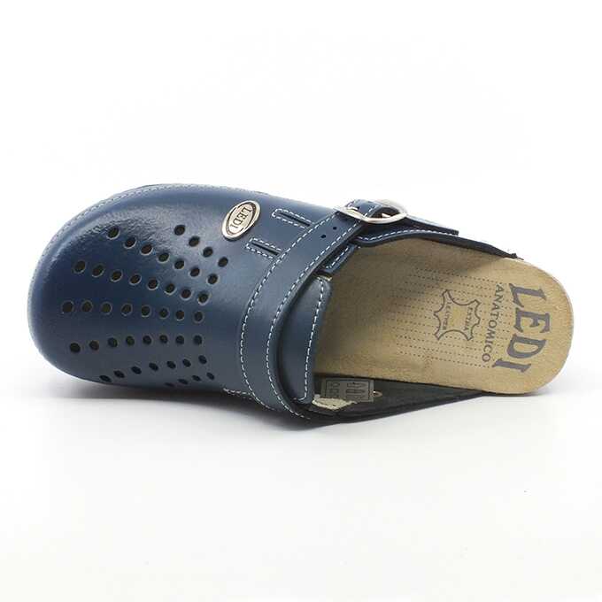 d069030d-ecdd-4395-8903-45b8eed770e9