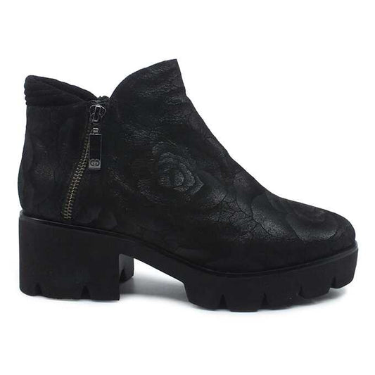 77c53676-4767-4bc3-b15d-8e64c6cf5a9b