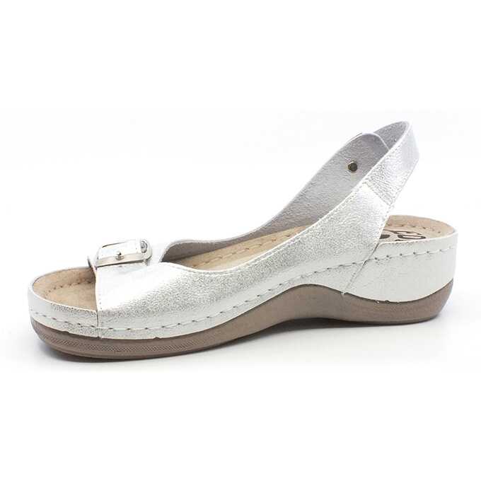 f5581f56-a954-4b93-9d93-280686f61dfd