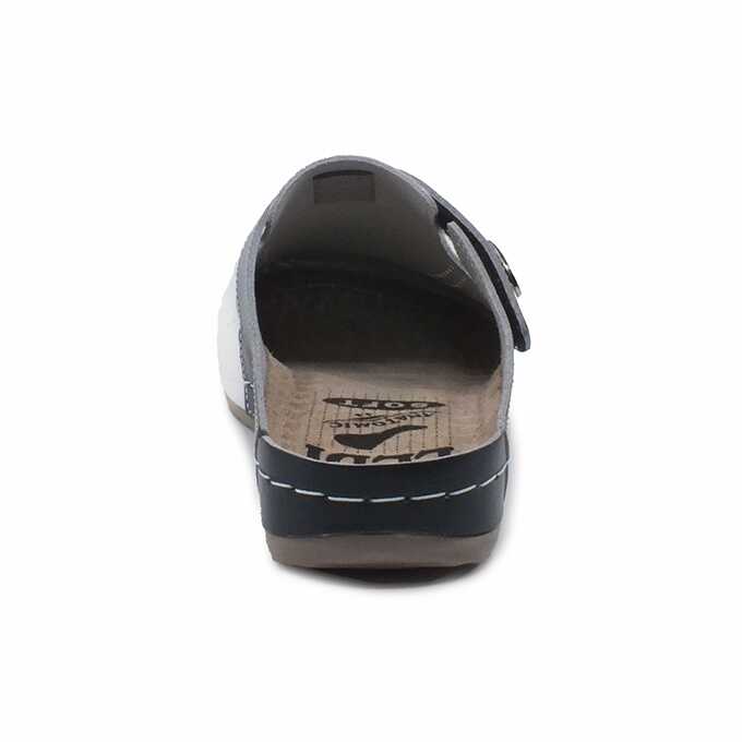 f5011b3c-6aa2-4c66-868c-8caa66af87f0