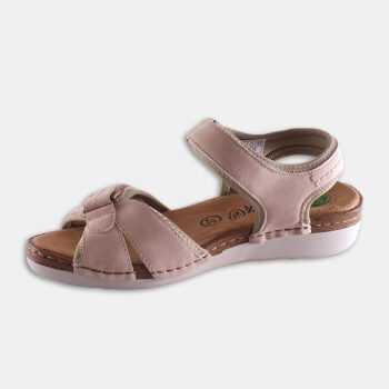 33525d21-3d62-42c3-a6da-c4a1e3bb38e0