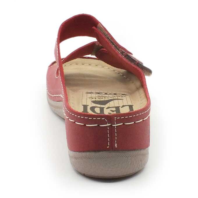 a7ef58d9-d697-45e7-9dd0-3acd62bb5274