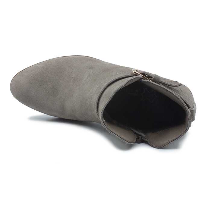 f96031d0-21b9-45e5-9a62-49ca23eaadb3