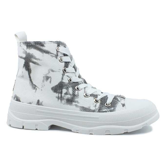 e12a1593-1698-41f8-88ea-ce1183ce4036