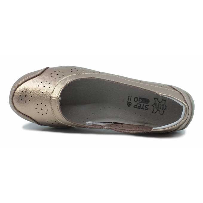 1f75b1c6-4d5b-4376-96ee-867e3b5fa79d