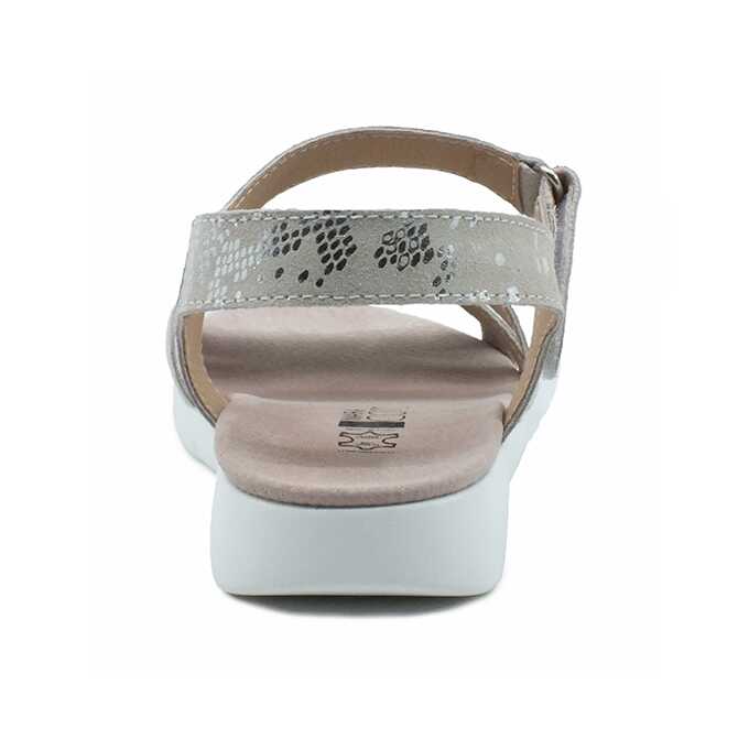 9b3775eb-4e22-4659-b613-fdc4e3174fd3