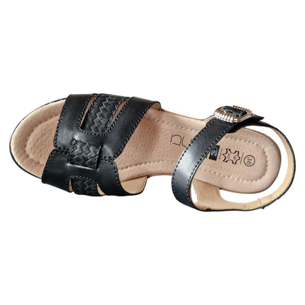 91b51ddd-efcb-4552-a796-cb192a4437d5