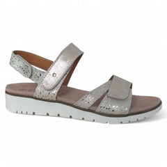 f6391205-87e4-48d3-be7a-6622bf449838