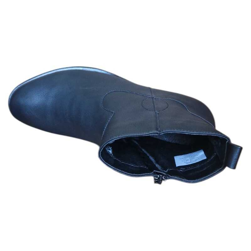 d4f6fc65-1817-4cdc-8fc6-98fe4b47899e