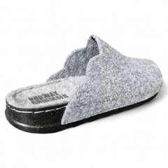 c11eb131-1d75-4140-be2e-da8bdc754cdf