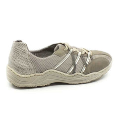 f3320b89-93f4-4e92-8278-525517ac2cb2