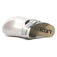 3c821e5c-0648-4d9a-a146-00081aee52bd