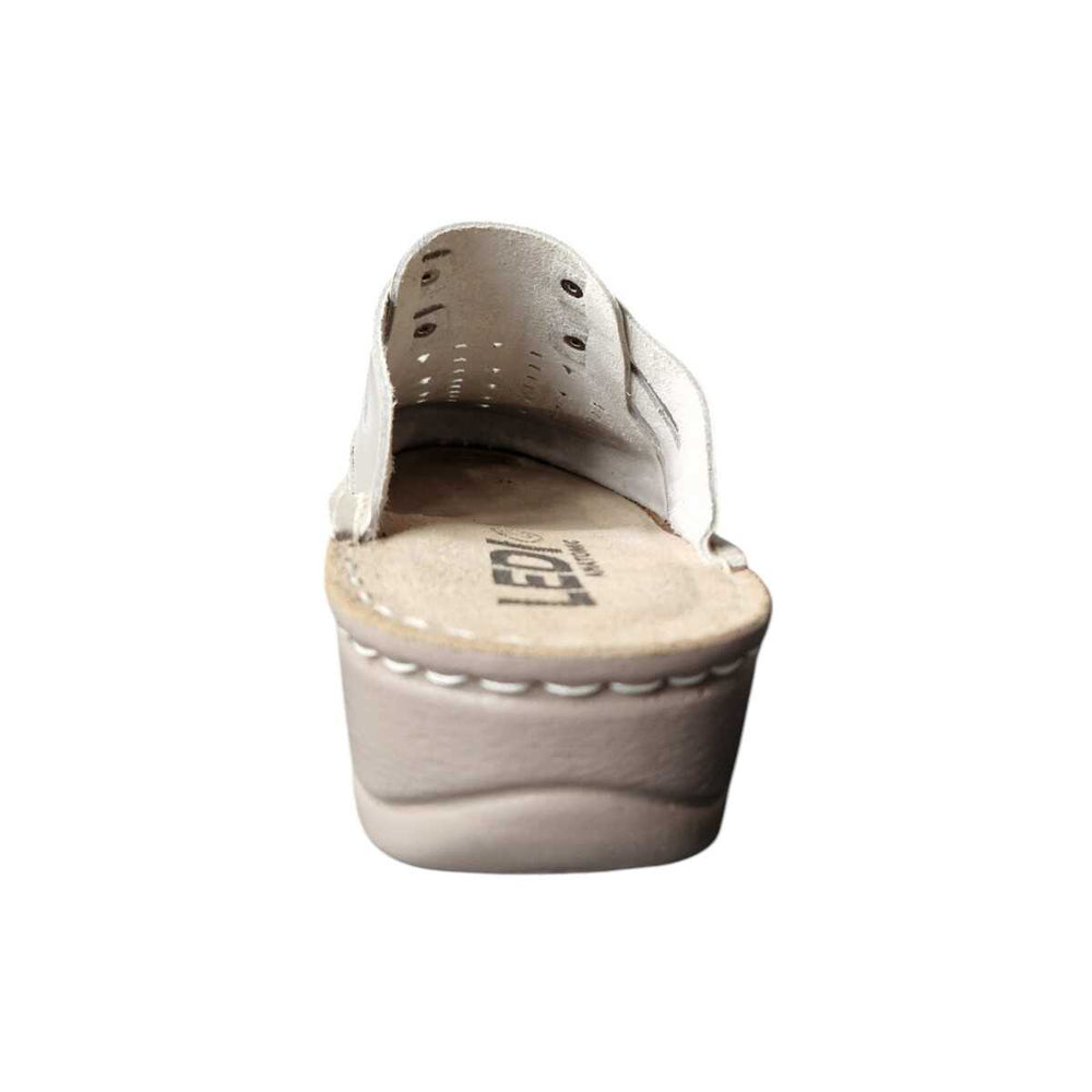 875bc51a-64d7-4c17-9012-ea4c529a3050