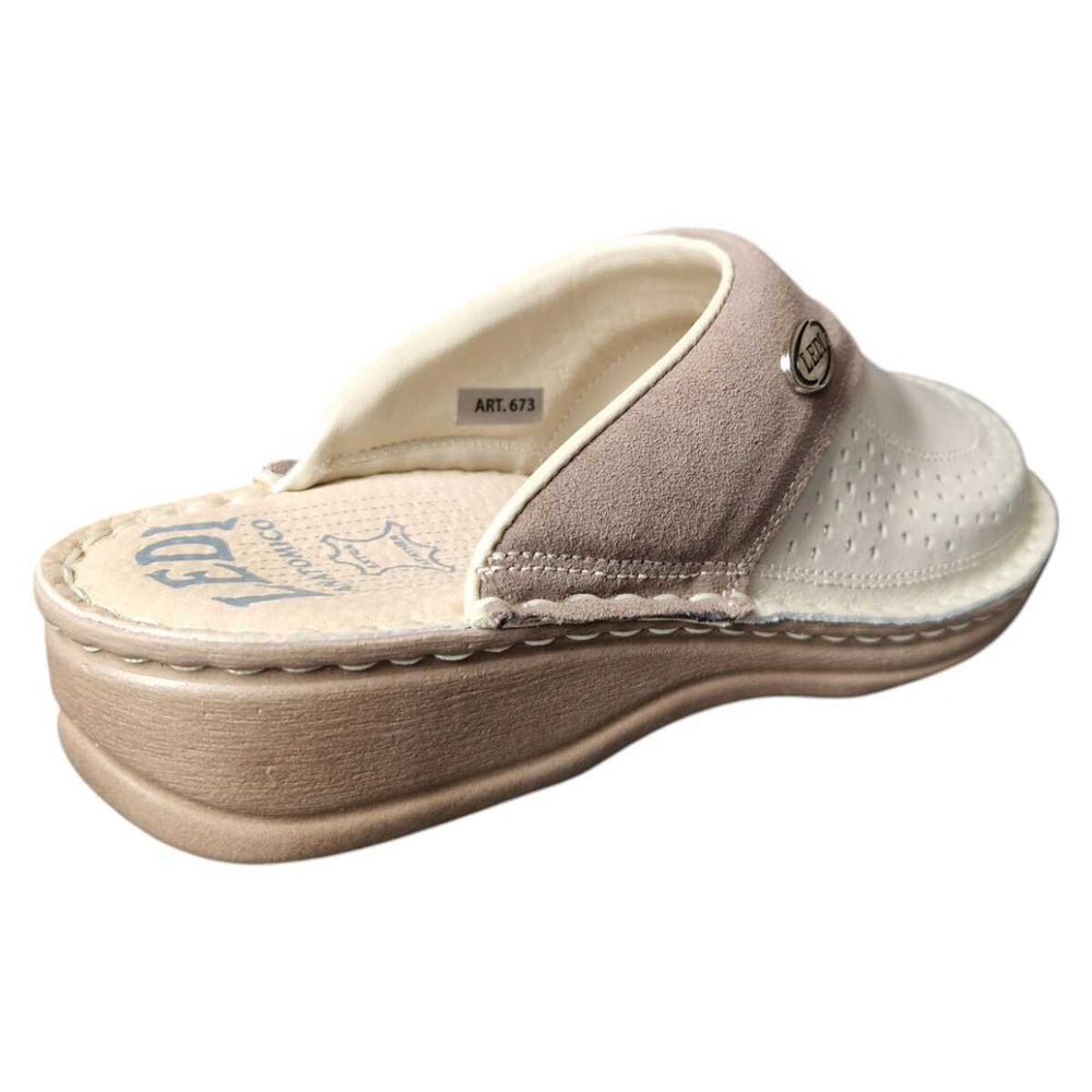 dcab3275-9166-4372-9bb2-6a9816837f27