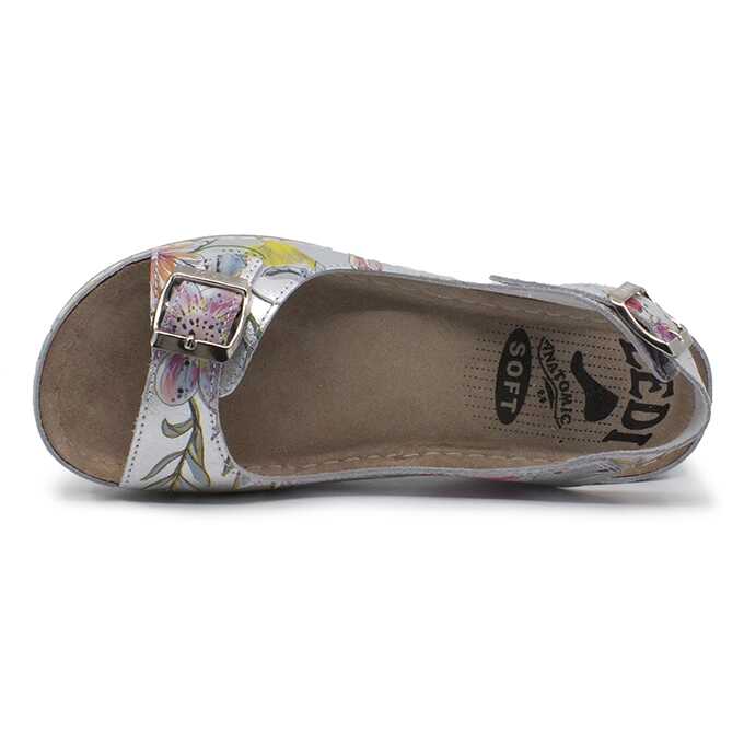 698e7d33-73f5-47d0-a055-aae7bf4318bc