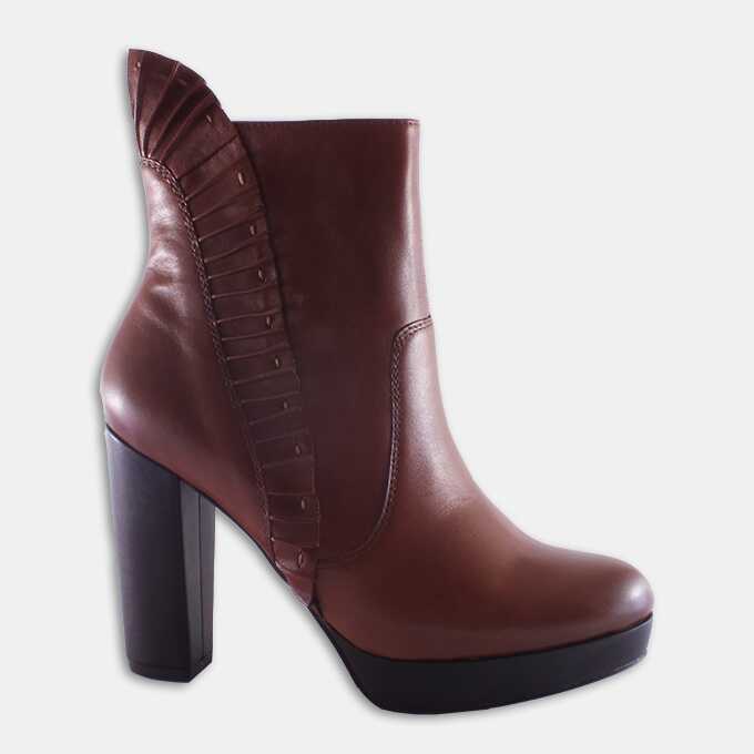 276ab139-62f8-42c1-8634-6a6b29b15c78