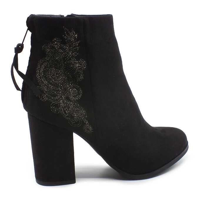 fc06aad3-9713-42ff-baa1-20c398e5b2b4