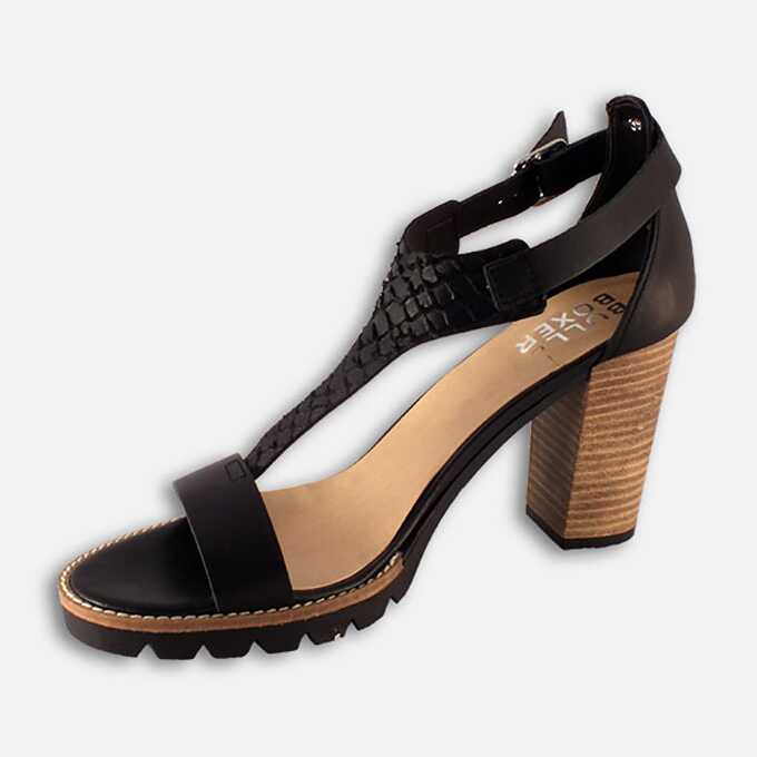 c596a574-ae6c-4de2-bf7e-f9d626507a37