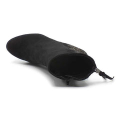 0424f928-8d1f-4204-b3d9-edd61b74ec1a