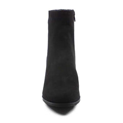 95e360cd-d669-4aee-8ae1-ecf65e5840e1