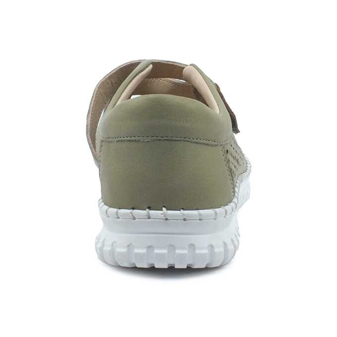 a826a587-a63a-4d84-8806-16ebd644f88f