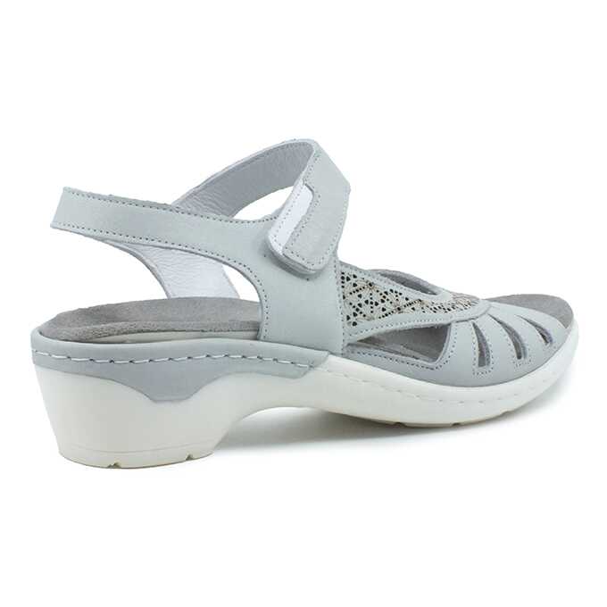 33d35a60-ddc8-4243-b71d-925078eec037