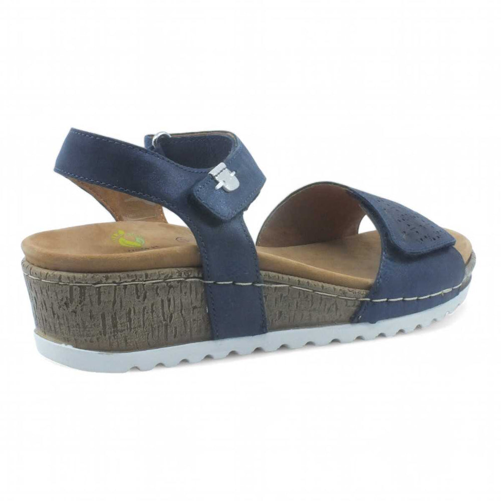 24260545-c76b-4970-bc8b-c0052f2192a7