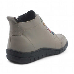 8cea72f9-d51d-43bb-8c13-0b364003232e