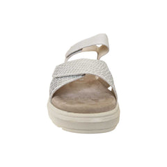 8b4bdfd4-df42-4caf-9cc6-31d819a2a745