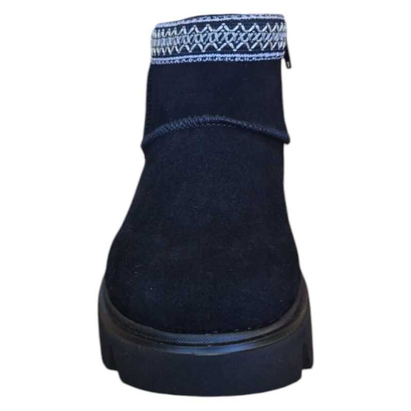 9e09edee-d27b-4ba2-ac18-93d3637a1ab6