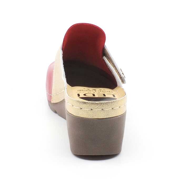 9cb2f7d4-9698-4f92-8258-a3b422c5c73d