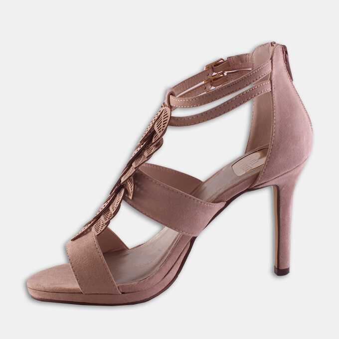 e495b828-4ff2-43e8-b957-8eef1de1eeb5