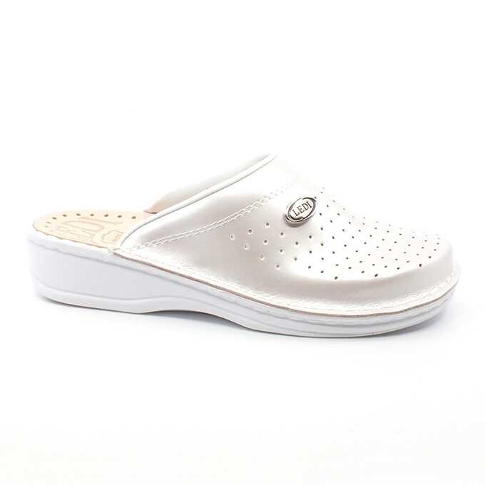 fa94ffb3-1f49-4654-832b-b2eeda96231f