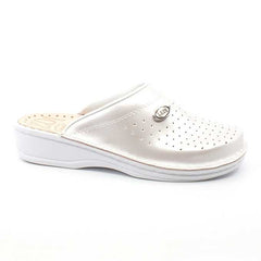 fa94ffb3-1f49-4654-832b-b2eeda96231f