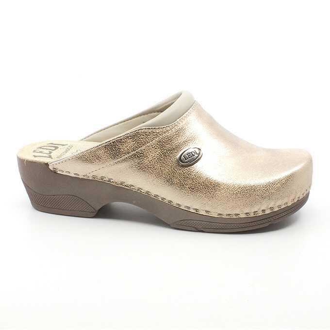 fe9051e3-4c87-4e35-90d2-350de62c3483