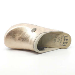 9fe631a6-1084-4aef-a809-79bd6e33107a