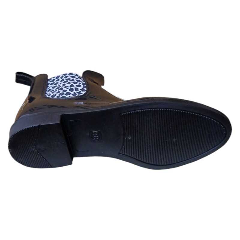 7205e0b3-4357-4f4c-8a36-70f5439c75de