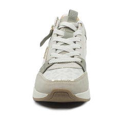 0acdb27a-c920-4dba-b9a2-c589bb6580ad