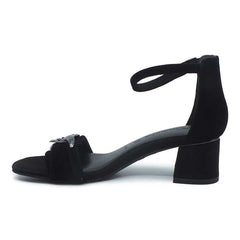 77398826-04e1-45cf-b974-9e9472f27295