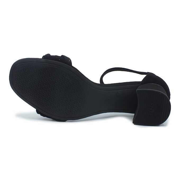 b5fe280f-43a9-4937-ac69-0c12df31e77b