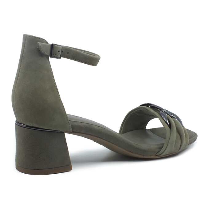 1b6ca71e-c5a1-4ccb-af8e-c3a9e0da0e13