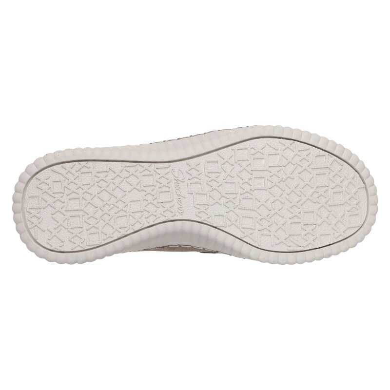 6e849fba-655a-4377-b208-8601407d5972