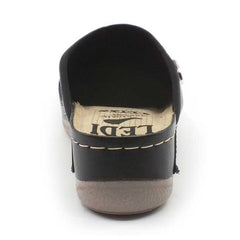 739b51d6-377f-4d90-8c2e-5f396049919c