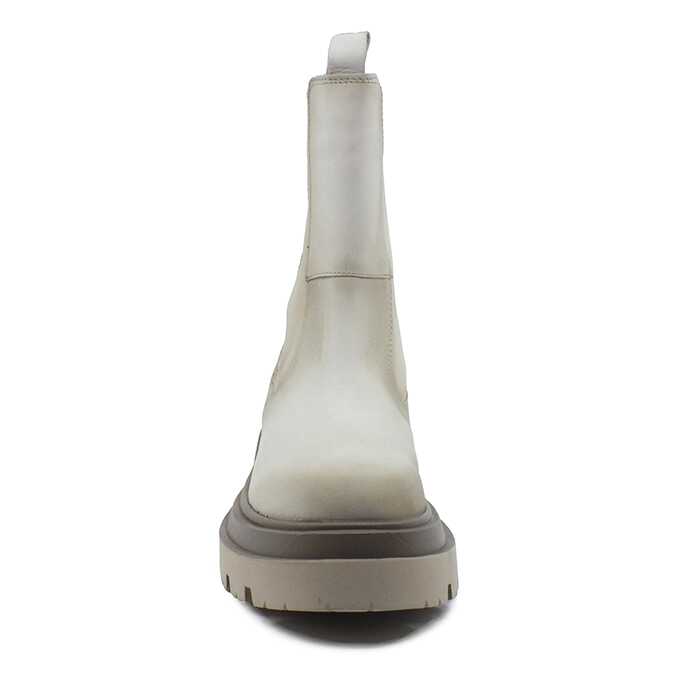 06da7ffe-0552-4ec9-998d-5daada53cb7c