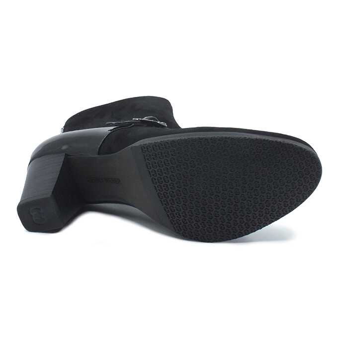 cbfb9aff-ade3-4326-9d83-5a6b12f03f16